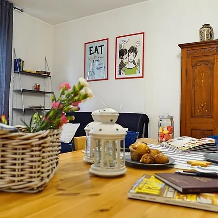 Cimarosa J Apartment Milan